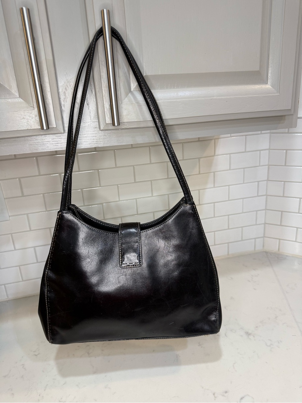 Vintage FOSSIL Black Polished Leather Shoulder Bag Y2K Minimalist Baguette